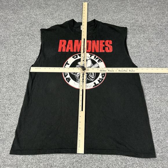 Vintage Ramones Beat on the Brat Tour Shirt XL Black 1996 USA - Picture 4 of 6
